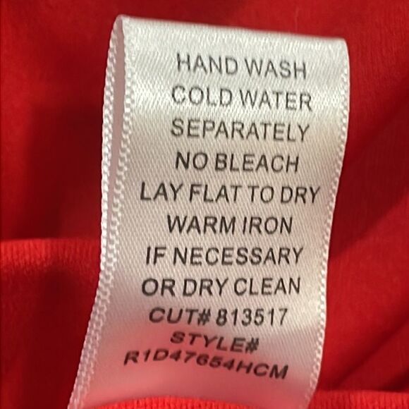 NWOT Chris McLaughlin Red Wrap Style Floral dress.  Size 14. - Picture 12 of 12